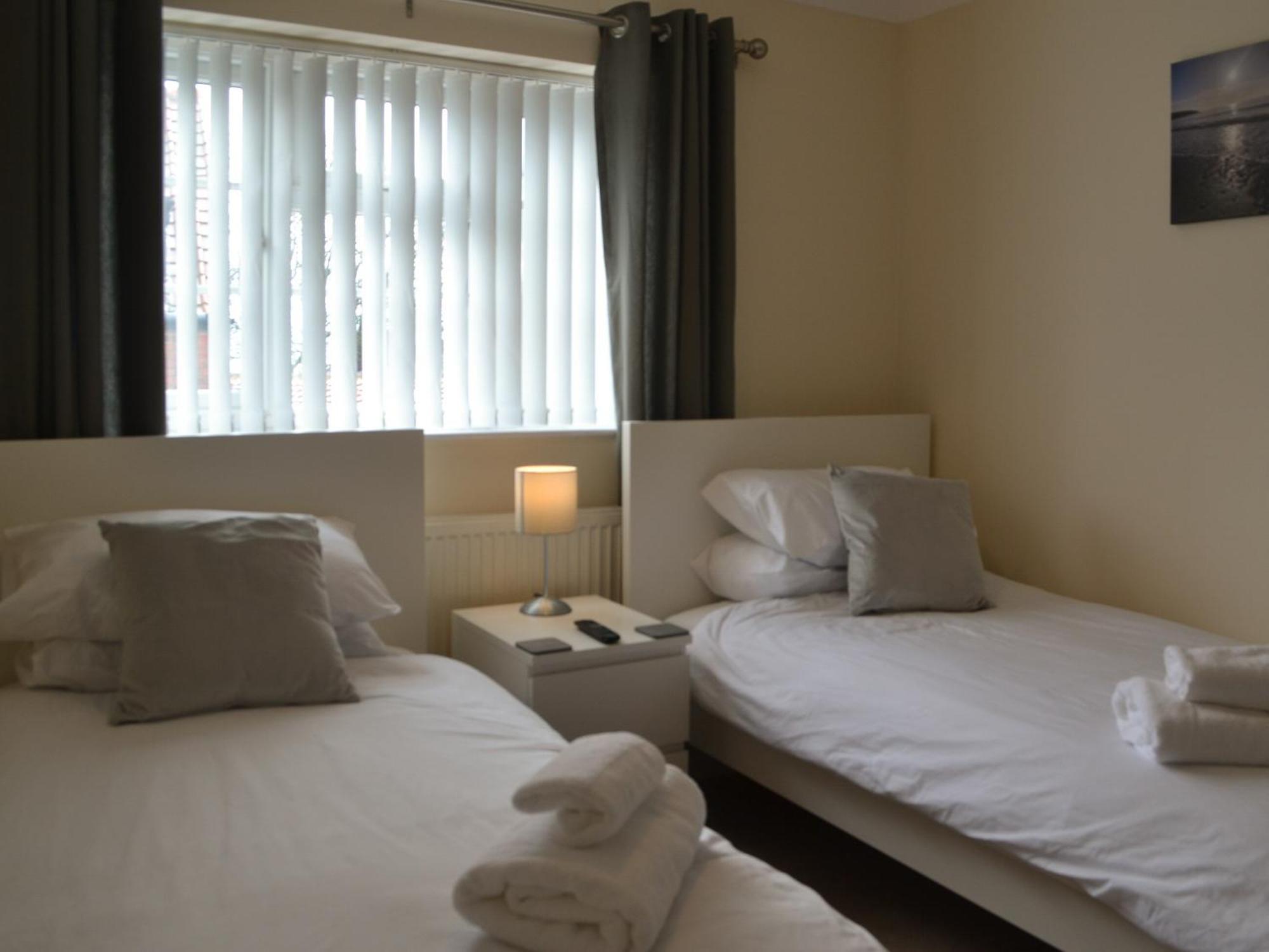 Filey Central Two - Uk42903 Экстерьер фото